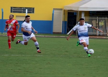 Costa Rica goleia Comercial e vai à liderança do grupo; confira todos os resultados