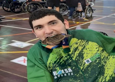Tricampeão brasileiro, bolsista da Fundesporte participa da Copa do Mundo de Bocha