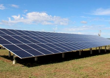 Governo publica contrato de PPP que vai levar energia limpa para prédios públicos