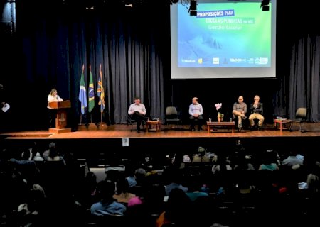 Gestão escolar é foco de seminário para diretores de escolas públicas de MS