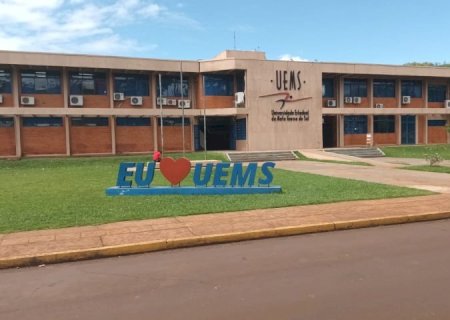UEMS comemora 30 anos com legado de educação e formação profissional