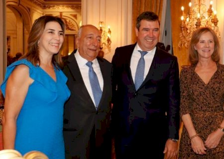 Sul-mato-grossense toma posse na Academia Brasileira de Educação