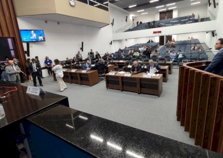 Deputados devem votar projetos relativos a incentivos fiscais