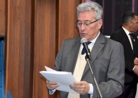 ALEMS homenageia comunidade nipo-brasileira em MS
