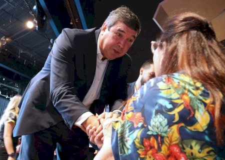 Cuidadores de pessoas com deficiências vão receber auxílio de R$ 900 por mês em MS