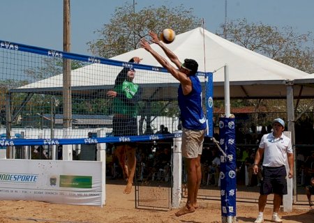 Superpraia e etapa do Estadual de Vôlei de Praia reúnem 39 duplas na capital