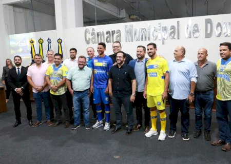 Dourados Atlético Clube apresenta elenco para o Campeonato Sul-Mato-Grossense