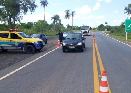 Cuidados no trânsito previnem acidentes para quem vai pular Carnaval fora de casa