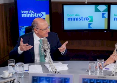 Alckmin diz que setor automotivo investirá R$ 100 bilhões até 2029
