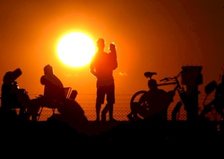 Temperaturas acima da média e baixa umidade do ar geram alerta