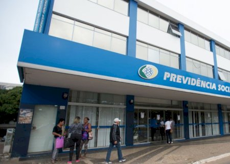 INSS começa a pagar nesta quarta décimo terceiro antecipado
