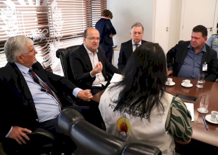 Governo do MS recebe presidente da Funai