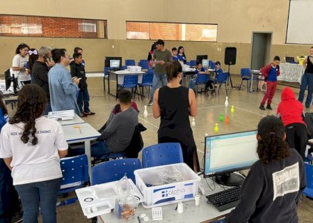 Dourados realiza 1º Interclasse de Robótica nas escolas municipais
