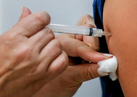 Entidades médicas recomendam vacinação de vítimas e socorristas no RS