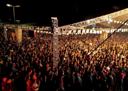 Sucesso de público, Festa Junina ganha dia extra com US Agroboy e Patrulha Canina