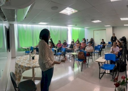 HU-UFGD realiza palestra sobre assistência a vítimas de crimes sexuais