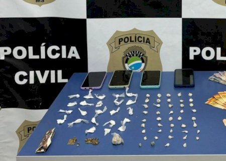 Polícia Civil prende dois em flagrante por tráfico de drogas em Juti