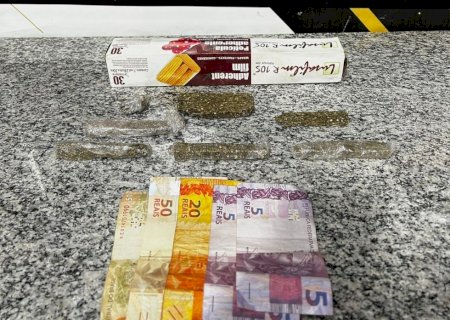 Polícia Civil prende mãe e filho por tráfico de drogas em Dourados