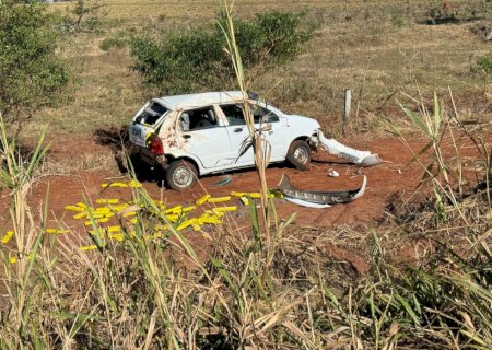 Polícia Civil apreende drogas, arma e carro em Tacuru