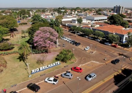 Rio Brilhante: Zé Teixeira requisita mutirão e asfalto