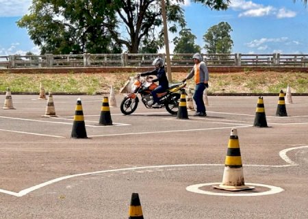 Prorrogação da Senatran para processos de habilitação na fase do exame prático somam 20 mil em Mato Grosso do Sul