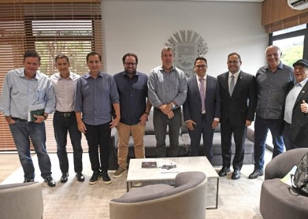 Governador discute ações para conter estragos da chuva em Jardim, Guia Lopes e Caracol