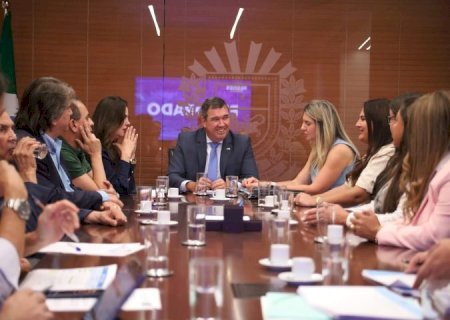Eldorado apresenta projetos ao Governo para levar asfalto e drenagem a vários bairros da cidade