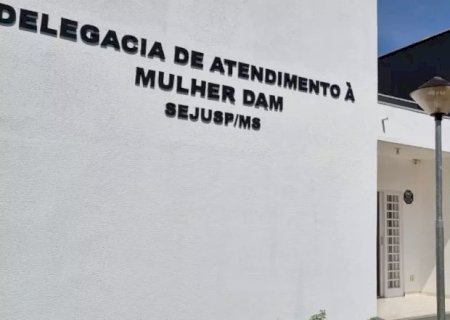 Jovem tem fotos íntimas divulgadas em redes sociais pelo ex-companheiro