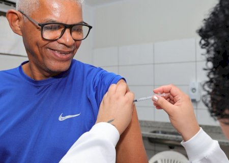 Dourados fará ‘Dia D’ para vacinar contra influenza e foco são idosos e crianças