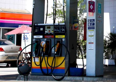 Gasolina sobe R$ 0,36 e óleo diesel, R$ 0,24, em MS
