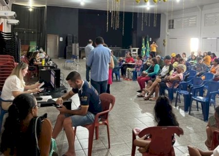 Trabalho de Zé Teixeira garante carteiras de identidade e obras em MS
