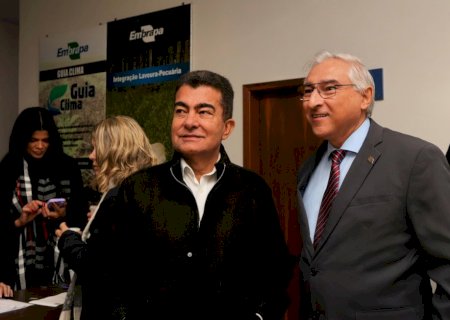 Prefeito exalta importância da pesquisa em sessão dos 50 anos da Embrapa Dourados