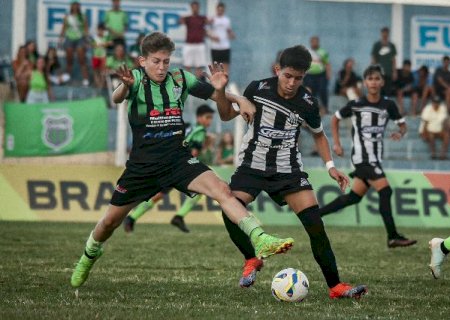 N&aacute;utico vence Oper&aacute;rio nos p&ecirc;naltis e &eacute; campe&atilde;o Estadual Sub-13
