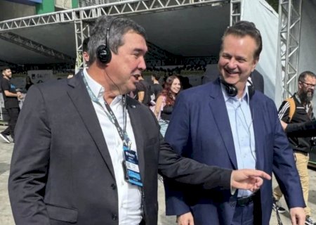 Dividido entre PSD e PP, Riedel é assediado por Kassab