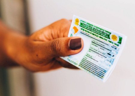 Golpe da “CNH facilitada' circula em grupos de mensagens e promete habilitação sem exames