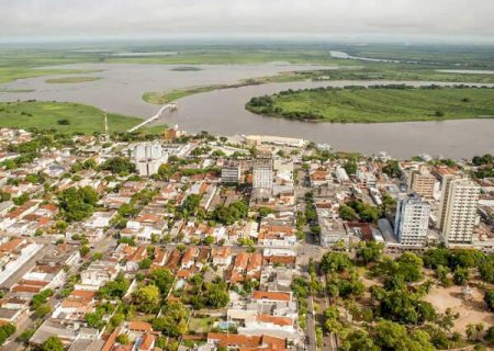 Corumbá abre licitação de R$ 1,9 milhão para manutenção de árvores da cidade