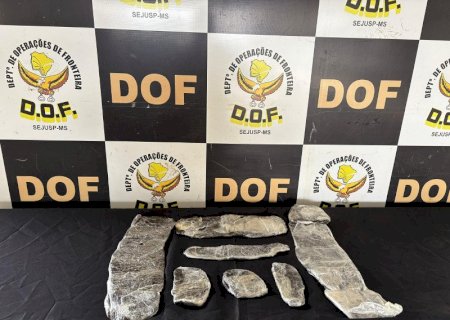 Mulher é flagrada com quase 3 quilos de droga presa ao corpo em Dourados