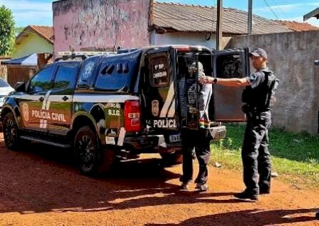 Integrantes do PCC s&atilde;o presos por espancarem rapaz durante tribunal do crime