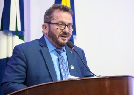 Laudir Munaretto cobra manutenção urgente e reforça importância da estrutura no Parque dos Ipês