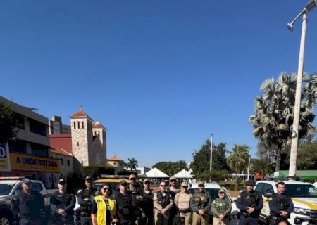 Prefeitura de Dourados realiza blitz educativa para marcar o Dia do Motorista