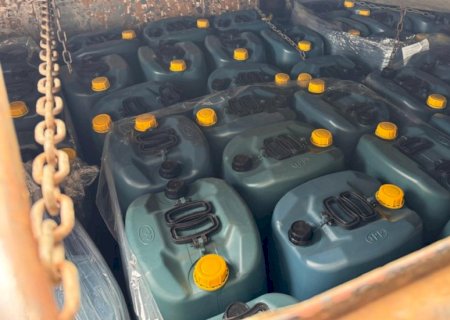 Receita Federal apreende substância capaz de produzir 75 toneladas de cocaína