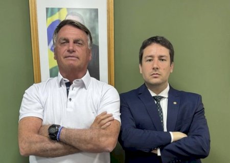 Cotado para o governo e oposição a Riedel, deputado faz mistério sobre futuro no PL
