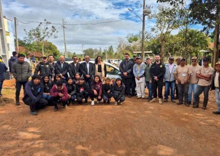 Governo de Mato Grosso do Sul entrega veículos para reforçar segurança nas aldeias Bororó e Te’ykue