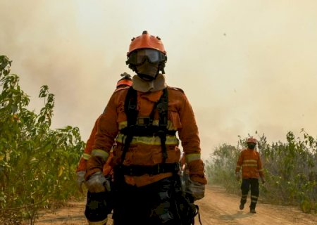 Com menor ocorrência de incêndios florestais, Governo de MS mantém alerta e atuação dos bombeiros