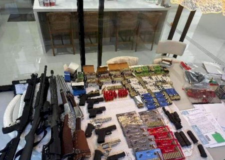 Federal apreende arsenal e pedras preciosas em a&ccedil;&atilde;o contra fraude na Sa&uacute;de
