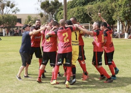 Juralei A.C, de Caarapó, está na final da Copa dos Comerciários em Dourados na categoria 40tinha