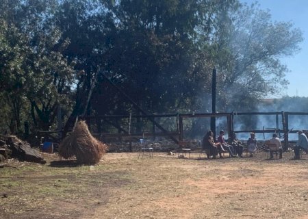 PF apura incêndio que destruiu Casa de Reza em aldeia em MS