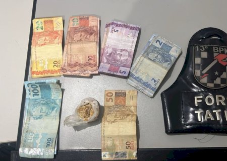 Polícia Militar prende homem por tráfico de drogas e porte de arma branca em Paranaíba