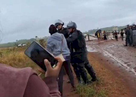 Tens&atilde;o volta &agrave; fazenda, onde Guarani-Kaiow&aacute;s permanecem acampados