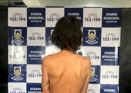 Homem é preso após ameaçar profissionais e fazer "quebradeira" na UPA de Dourados